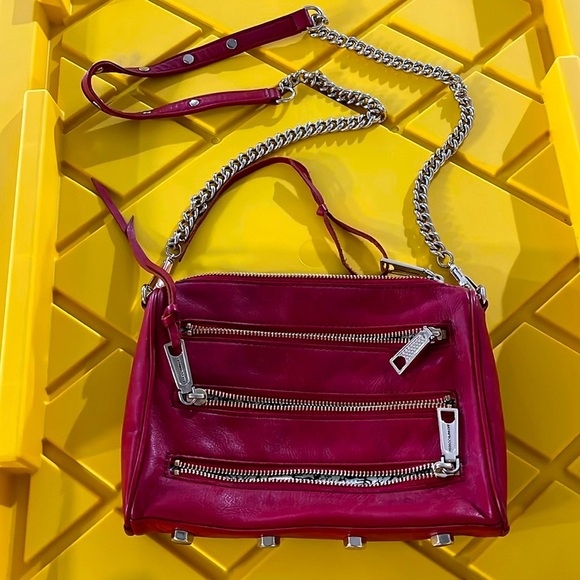 ❤️Rebecca Minkoff Red Leather Stud Crossbody Chain Purse - Picture 1 of 6